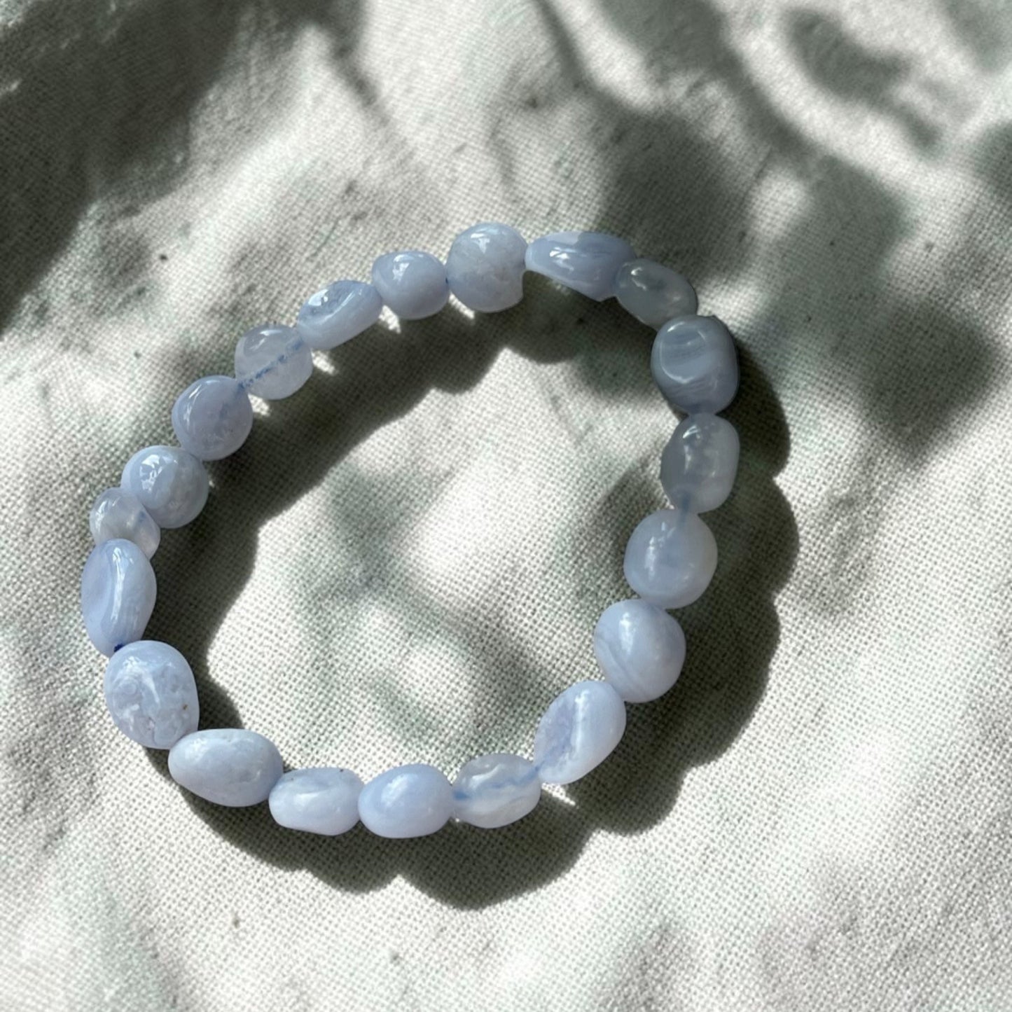 Chalcedon dehnbares Armband