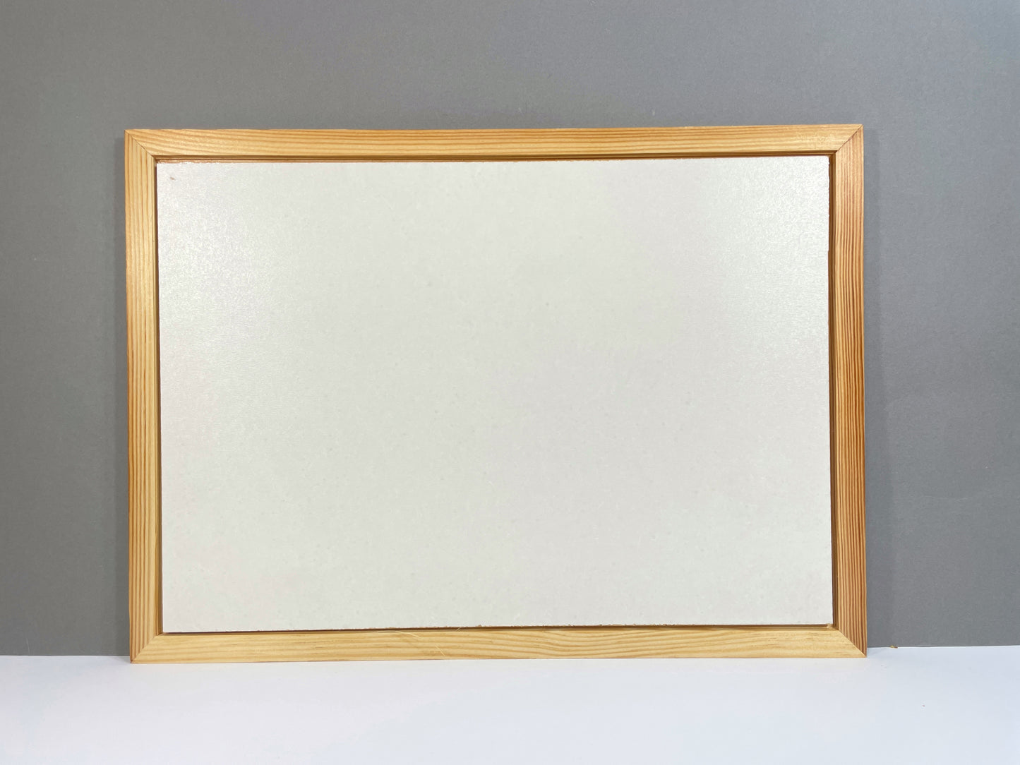 Druckbild Waldlandschaft mit Fluss und See – verziert mit Bernstein