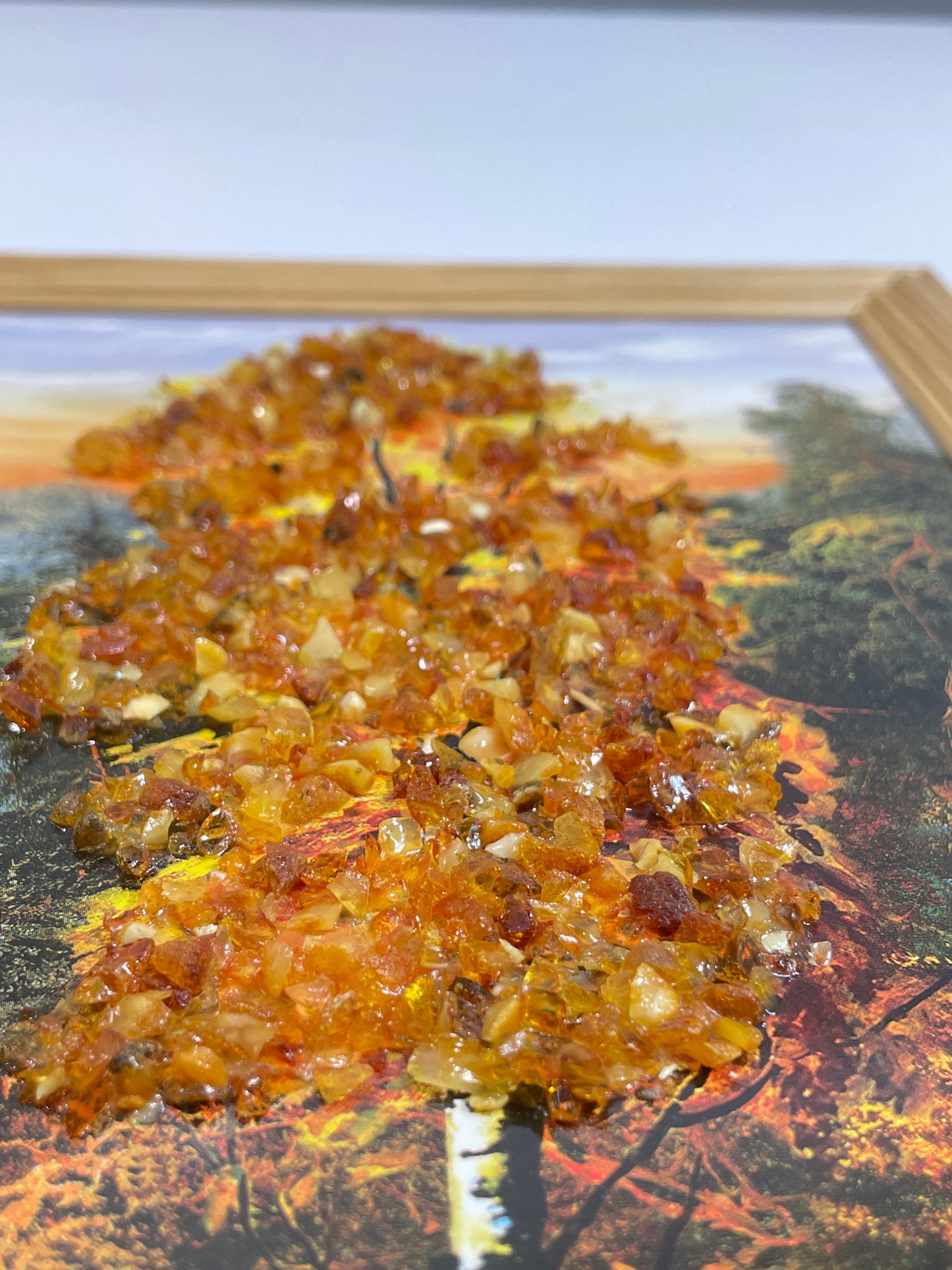 Druckbild Landschaft mit Wasserfall und Bäumen | Bernsteinverziert | Sonnenuntergang