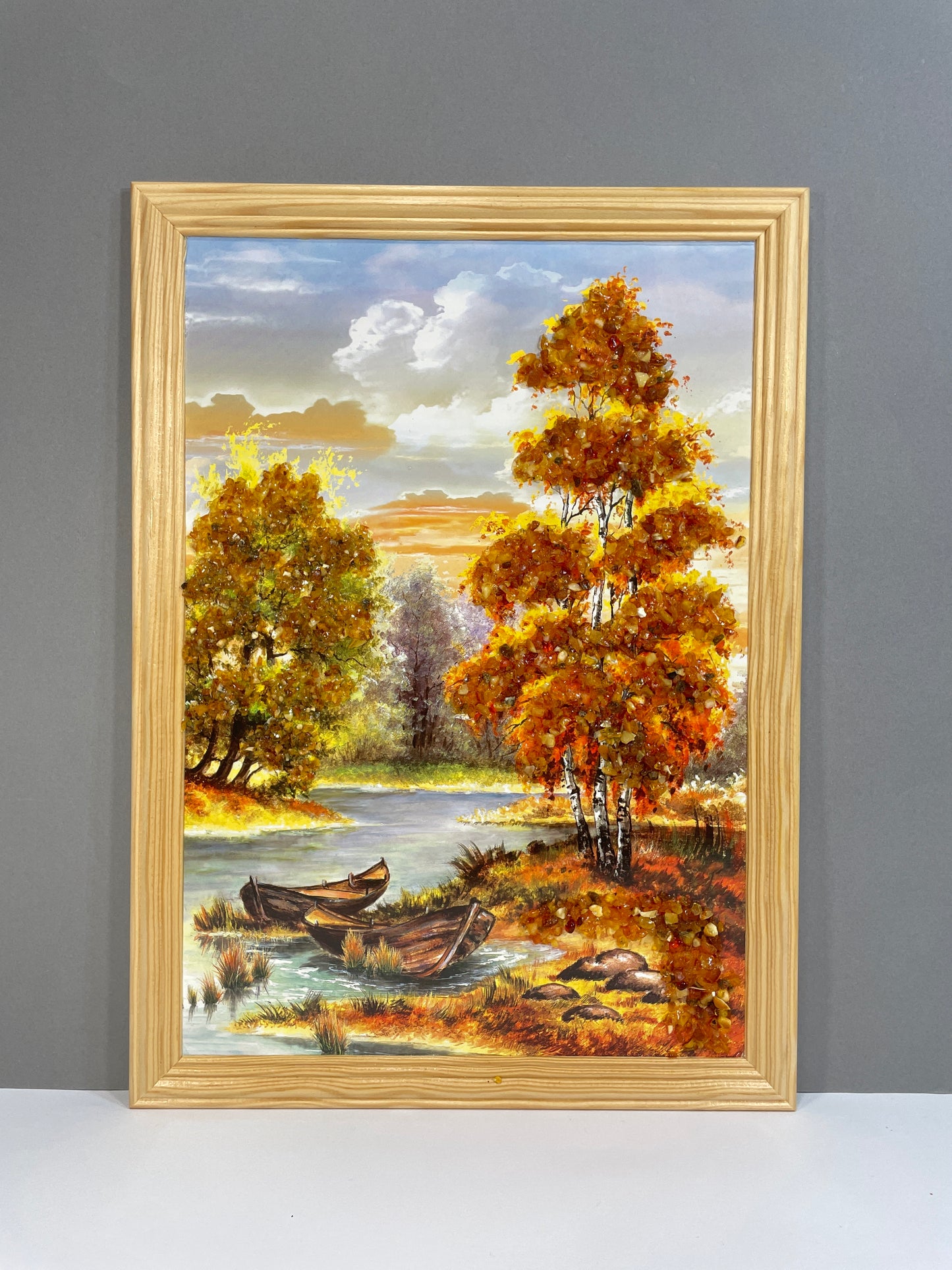 B-Ware |Flusslandschaft mit Bäumen und Booten | Druckbild | Bernsteinverziert