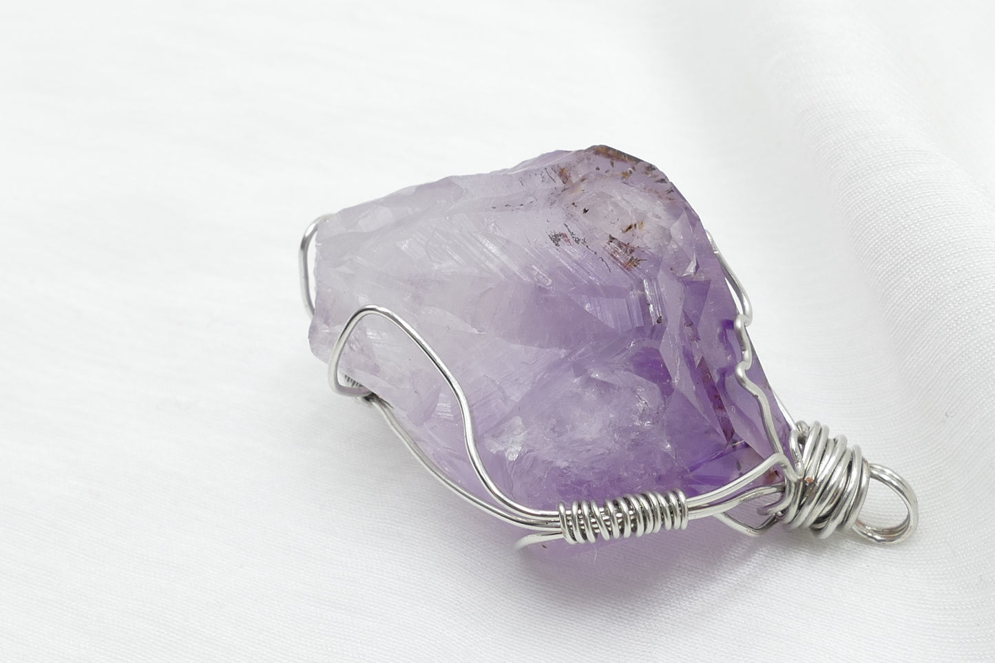 Naturbelassenes Amethyst Kristall Anhänger