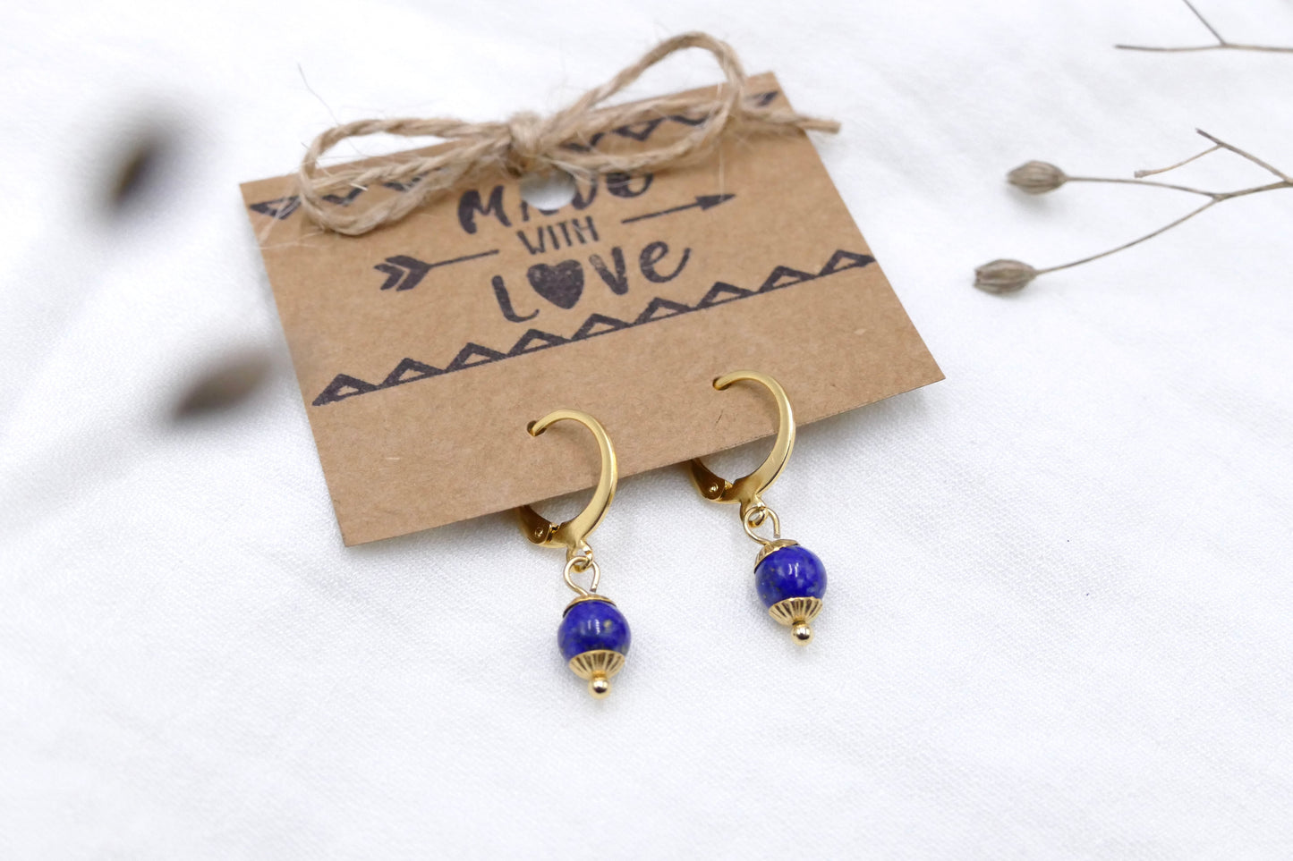 Kleine 24k Gold filled Creolen mit Lapislazuli Anhänger | minimalistisch | boho | Ohrhänger