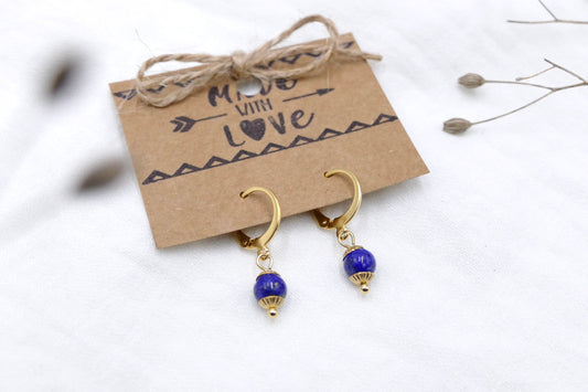 Kleine 24k Gold filled Creolen mit Lapislazuli Anhänger | minimalistisch | boho | Ohrhänger